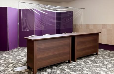 ホワイエ受付用飛沫防止パテーション