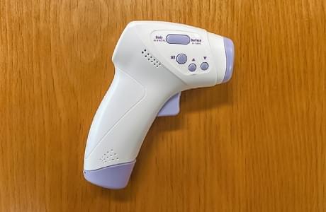 非接触型検温器